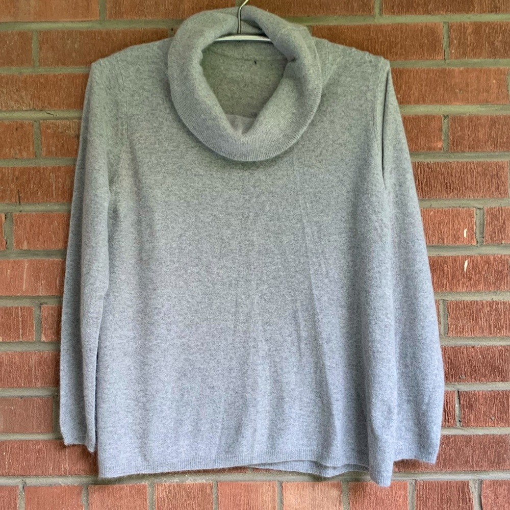 ANGORA WOOL BLEND turtleneck Sweater